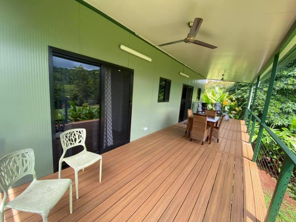 Mena Creek Flower House מראה חיצוני תמונה